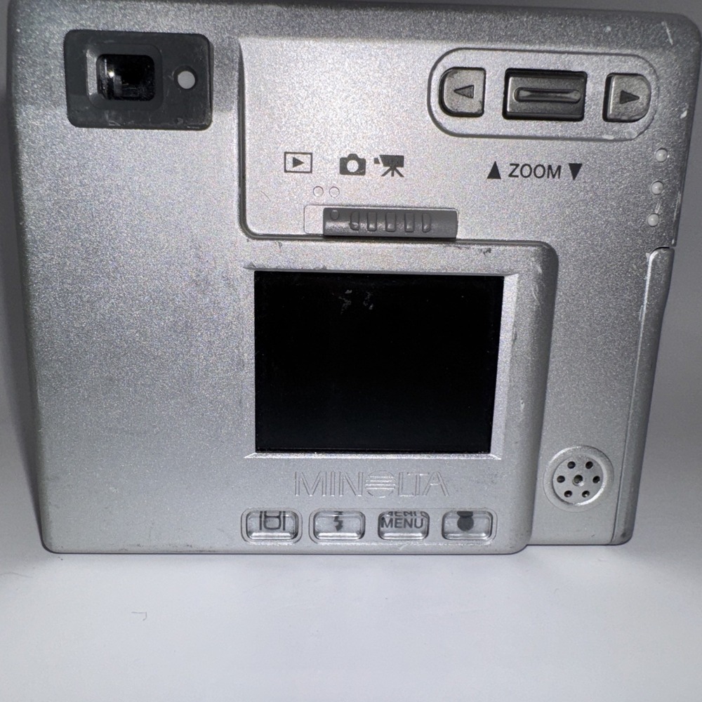 Minolta Dimage Xi Digital CCD Point and Shoot Camera UNTESTED
